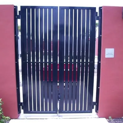 Contemporary gate design with vertical bars